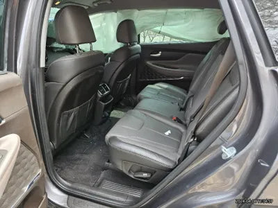 2018 Hyundai Santa FE VIN: