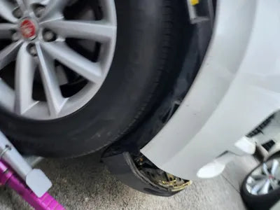 2016 Jaguar F-Pace VIN: