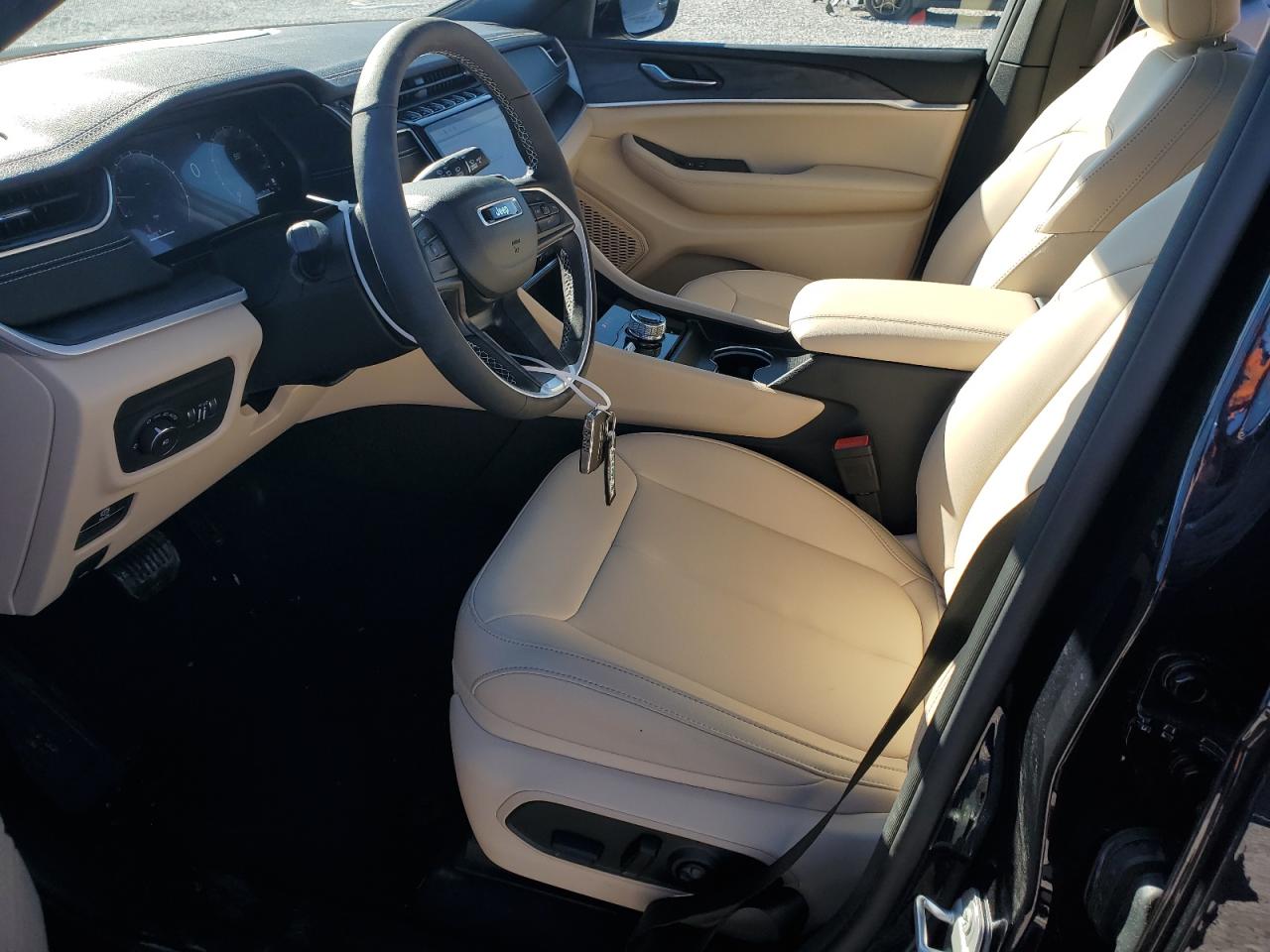 2024 JEEP GRAND CHEROKEE L LIMITED VIN:1C4RJKBG1R8506347