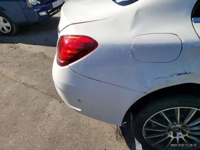 2015 Mercedes-Benz C 200 550KMWDDWF4CBXFF0 VIN:550KMWDDWF4CBXFF0