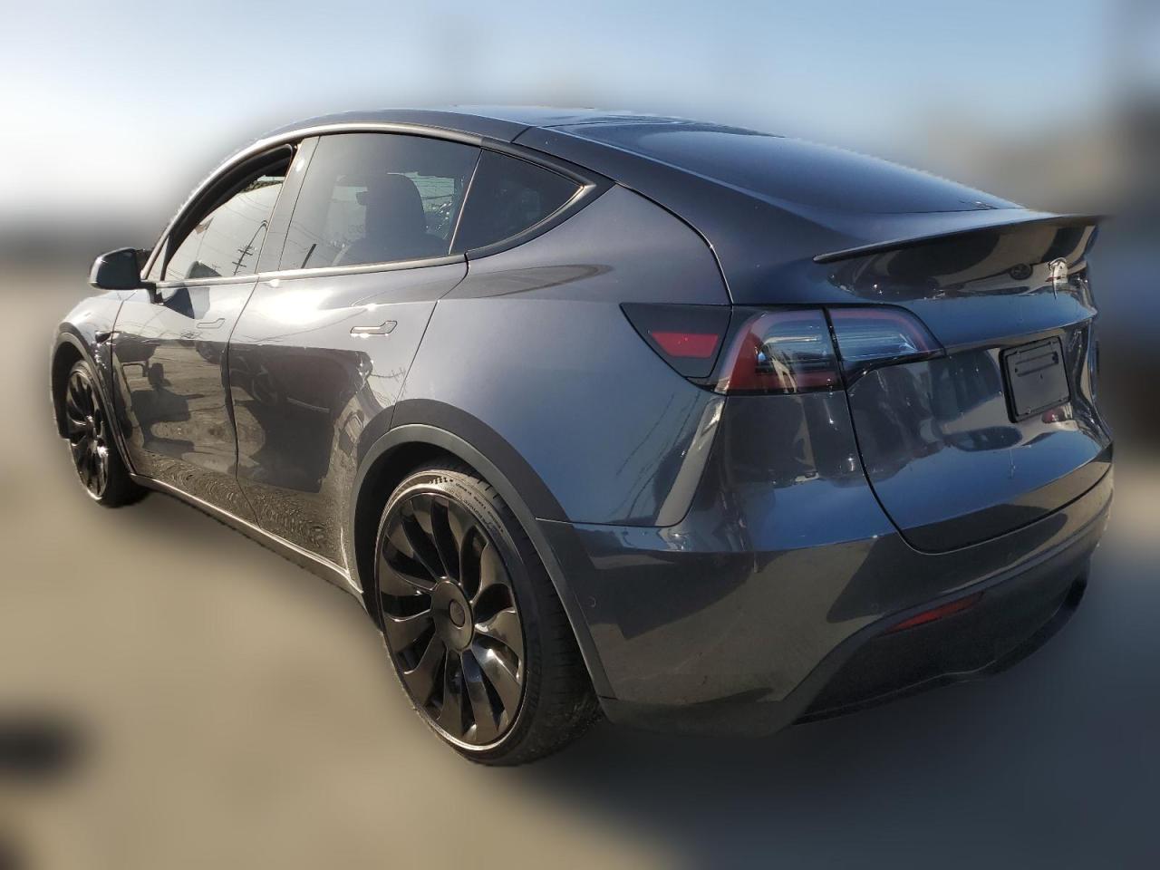 2022 TESLA MODEL Y  VIN:7SAYGDEF3NF348289