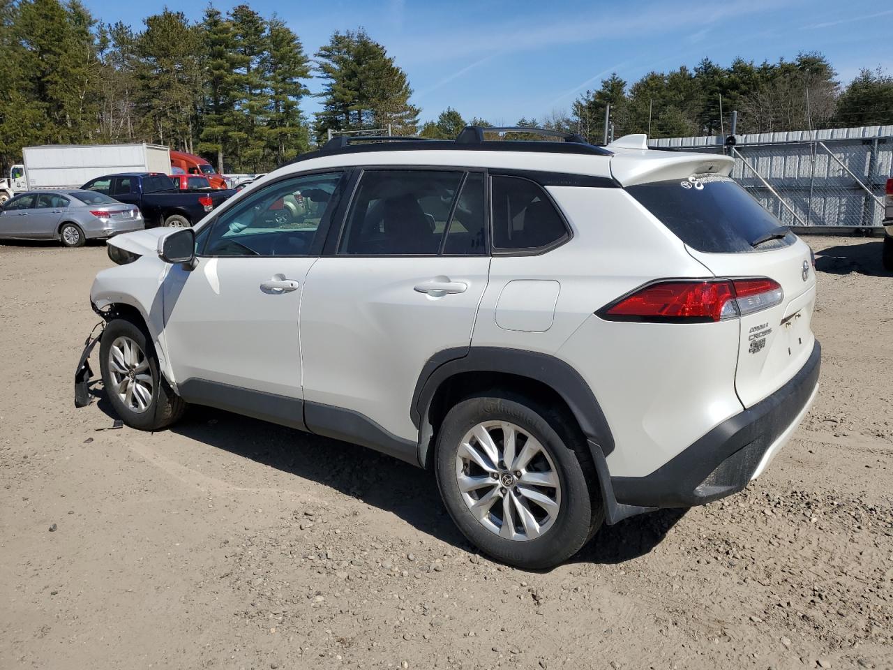 2022 TOYOTA COROLLA CROSS LE VIN:7MUBAABG8NV028449