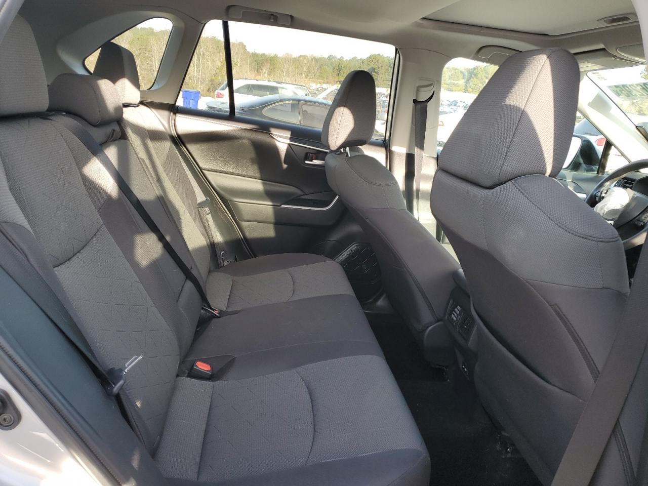 2022 TOYOTA RAV4 XLE VIN:2T3P1RFV8NW306319