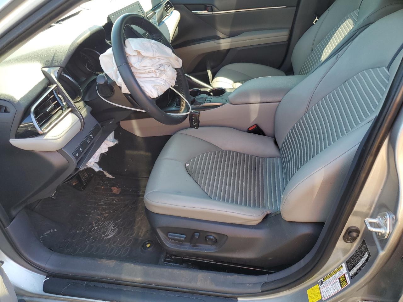 2022 TOYOTA CAMRY SE VIN:4T1G11AK5NU677722