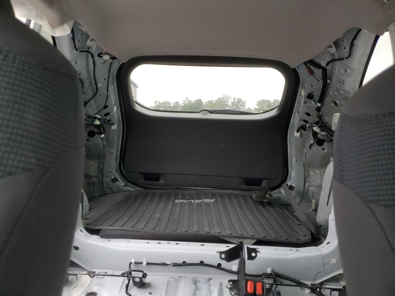 2023 TOYOTA RAV4 LE VIN:2T3H1RFV6PC228048