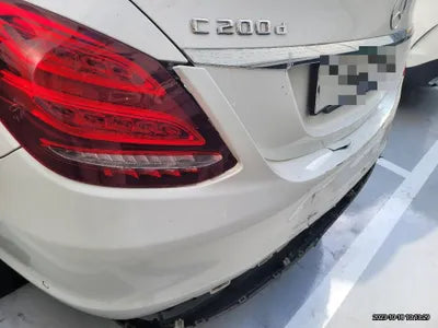 2016 Mercedes-Benz C 200 VIN: