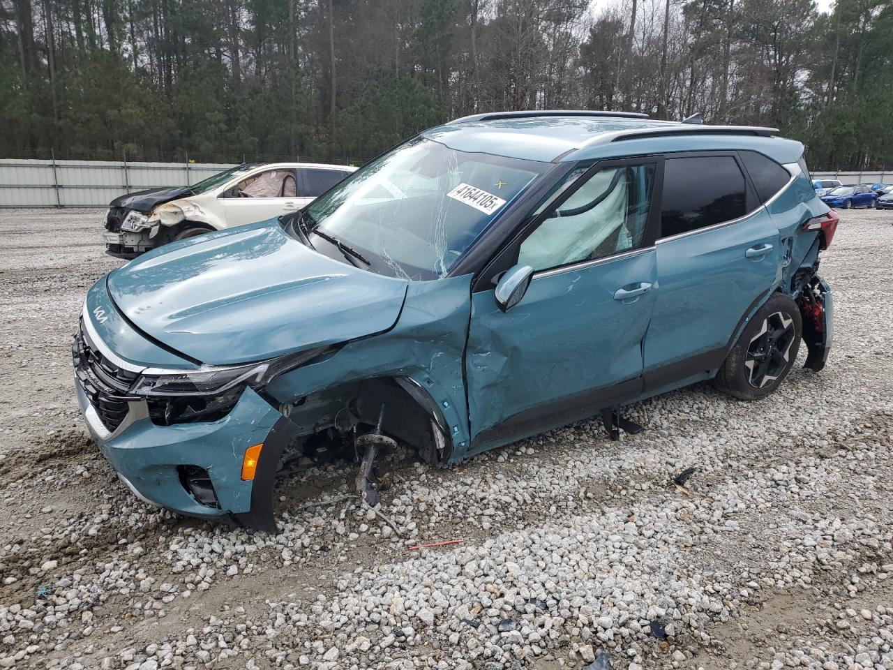 2024 KIA SELTOS EX VIN:WDDWF4JB0JR397714