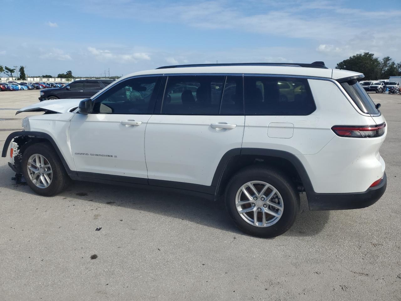 2024 JEEP GRAND CHEROKEE L LAREDO VIN:1C4RJJAG8R8940132