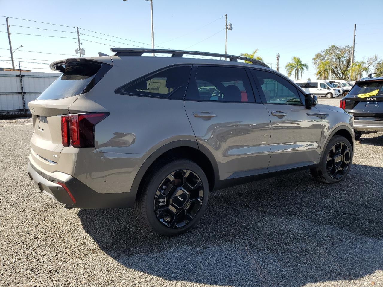 2024 KIA SORENTO SX VIN:5XYRKDJF7RG309368
