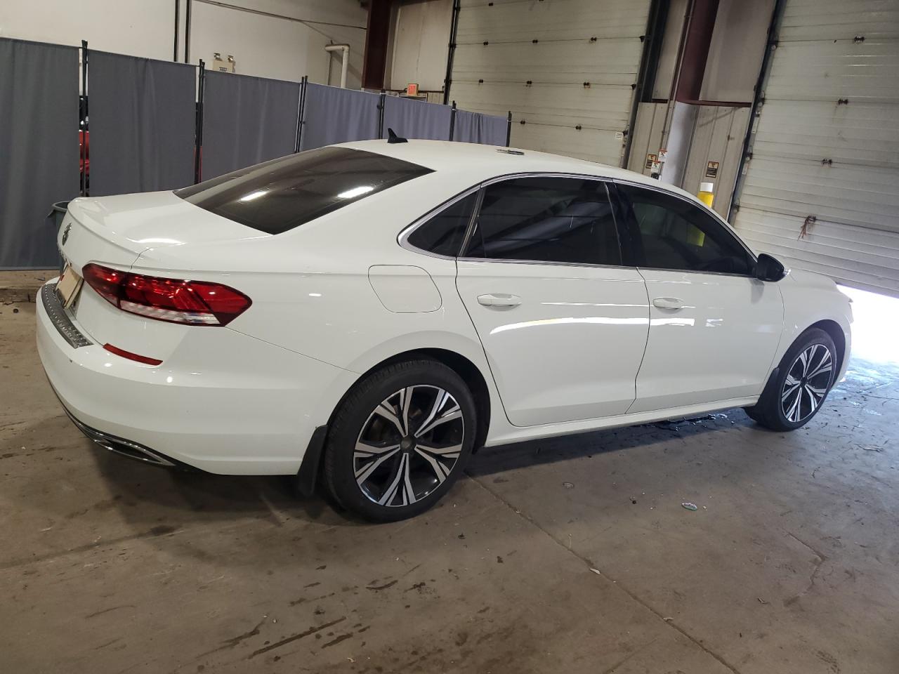 2022 VOLKSWAGEN PASSAT SE VIN:1VWSA7A33NC000701