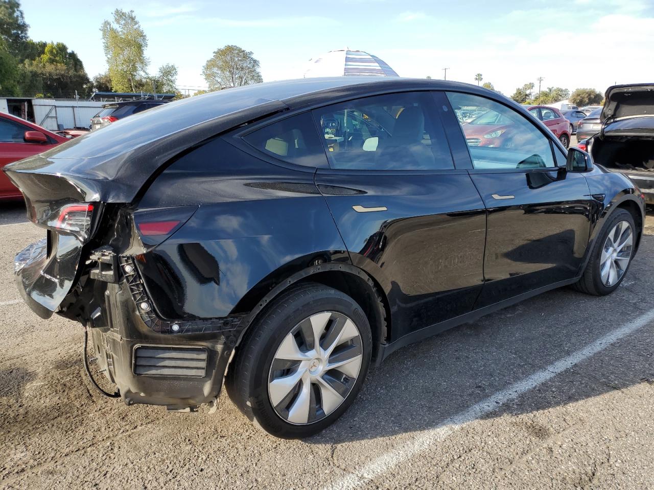 2022 TESLA MODEL Y  VIN:7SAYGDEE8NF329275