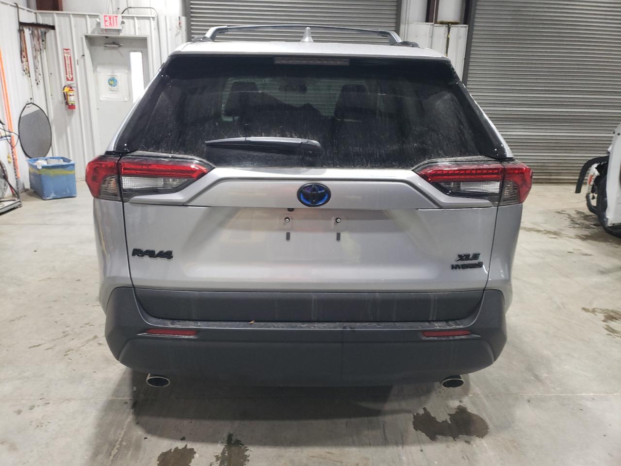 2024 TOYOTA RAV4 XLE VIN:2T3RWRFV2RW227535