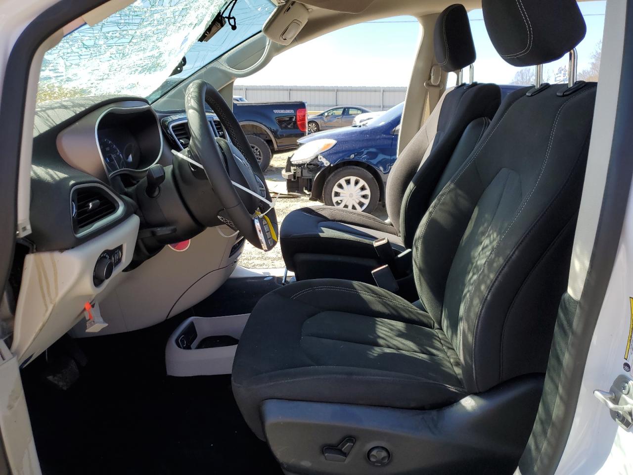 2024 CHRYSLER VOYAGER LX VIN:2C4RC1CG6RR153000