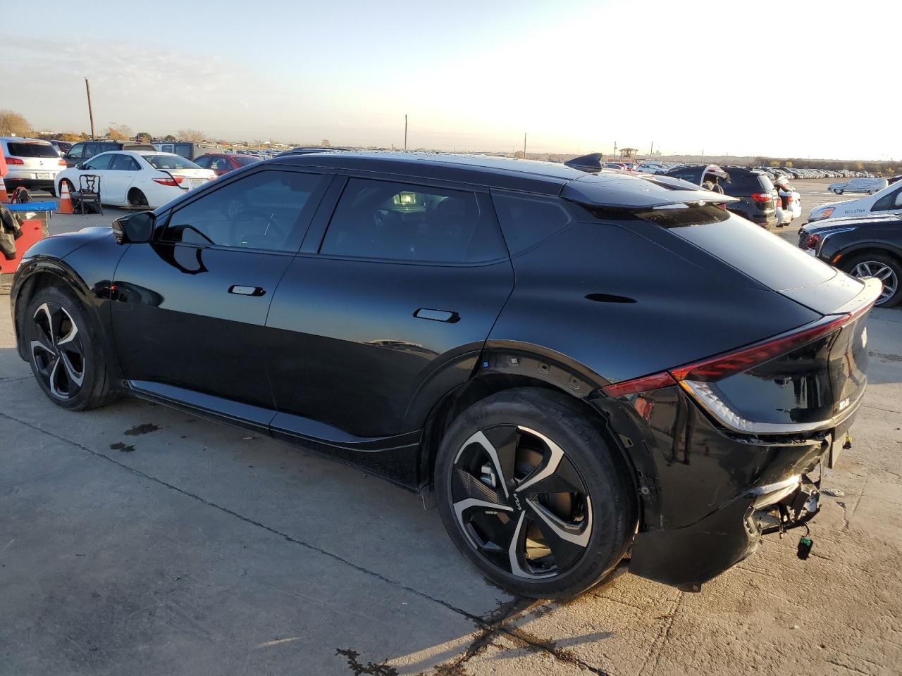 2023 KIA EV6 GT LINE VIN:KNDC4DLC4P5094685