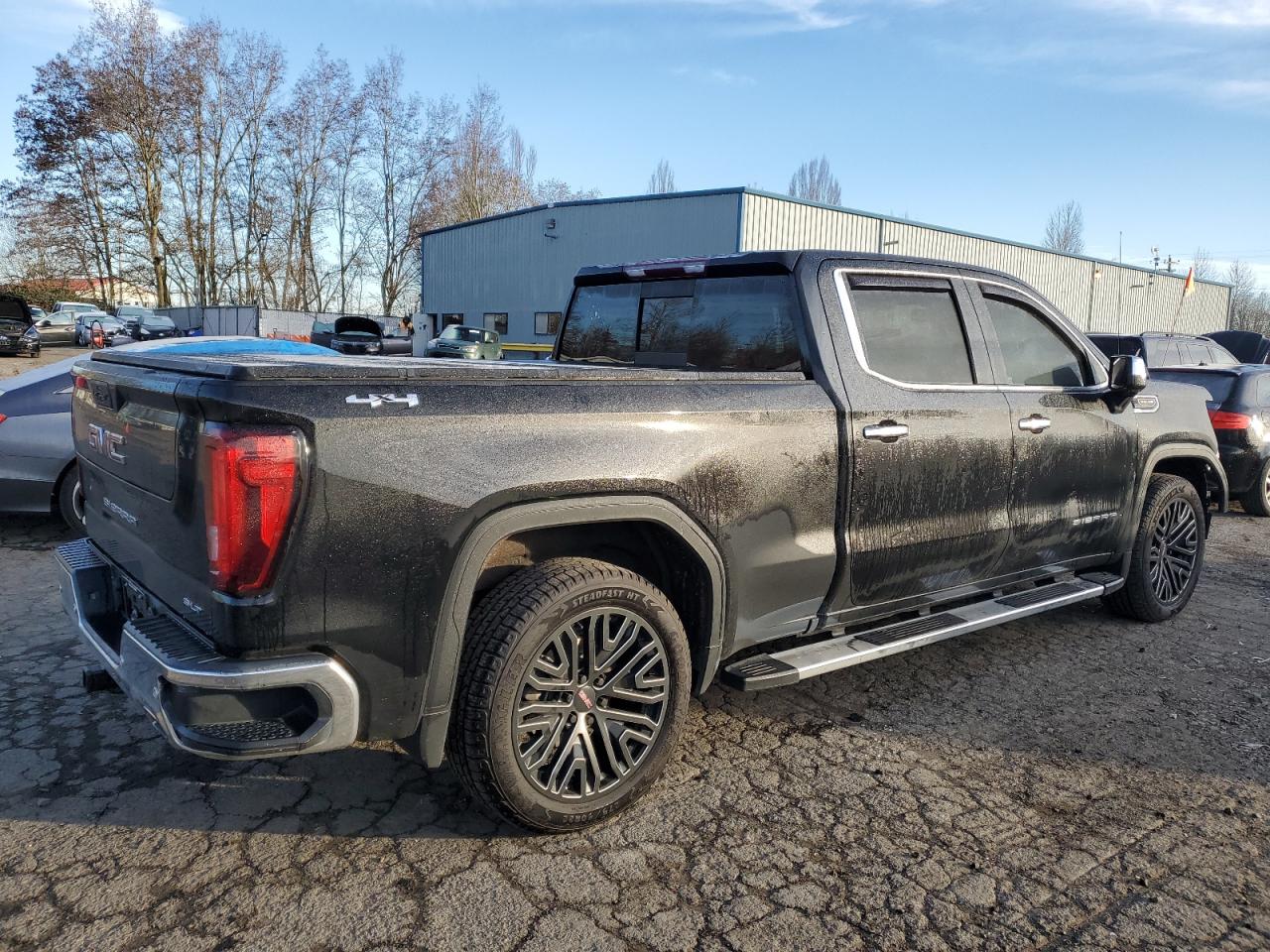 2022 GMC SIERRA LIMITED K1500 SLT VIN:3GTU9DEL7NG118552