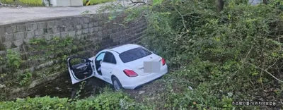 2015 Mercedes-Benz C 200 VIN: