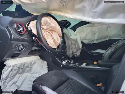 2017 Mercedes-Benz A 45 AMG WDDBF5CB2JJ624045 VIN:WDDBF5CB2JJ624045