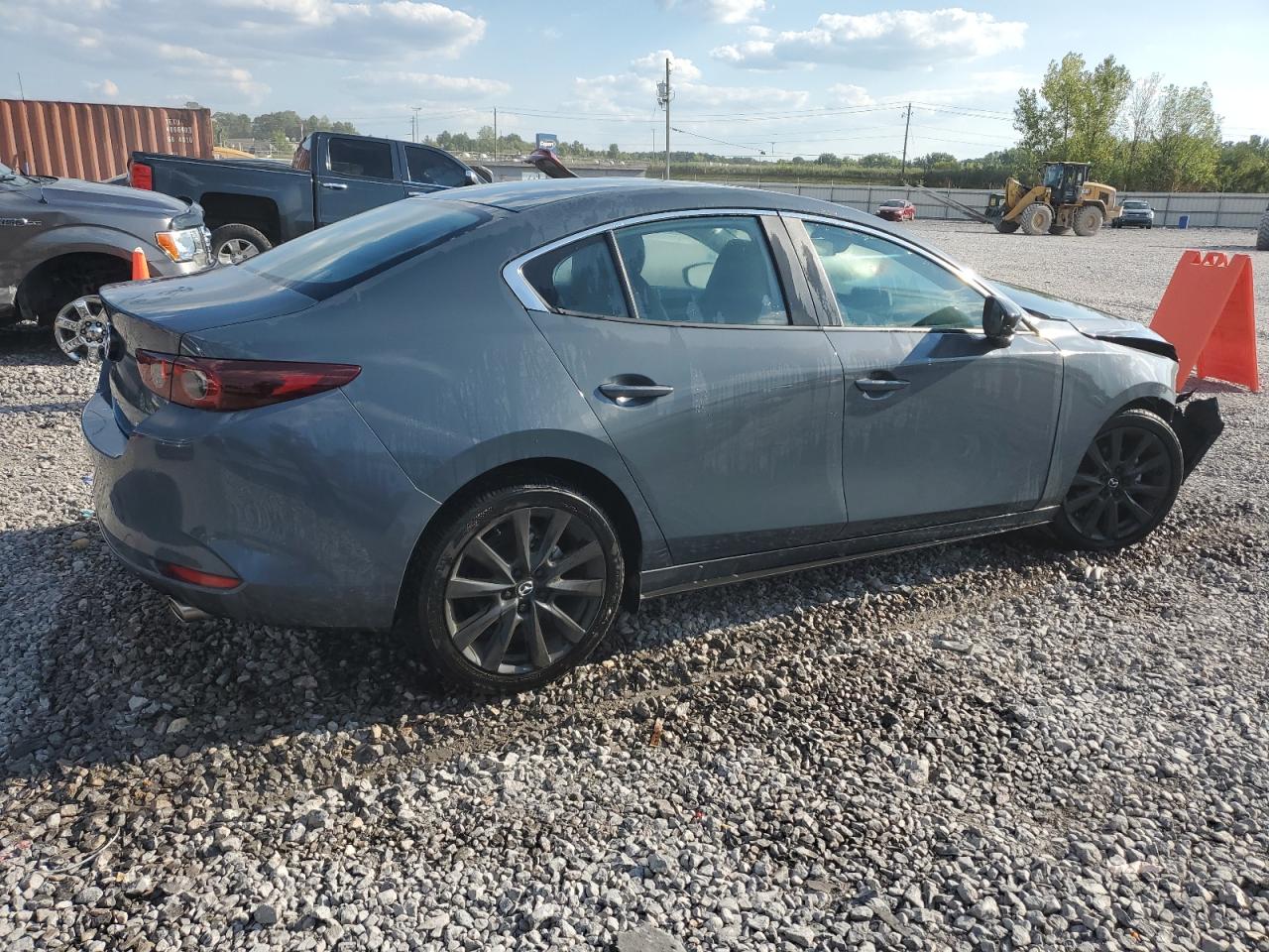 2023 MAZDA 3 PREFERRED VIN:3MZBPACM2PM354650