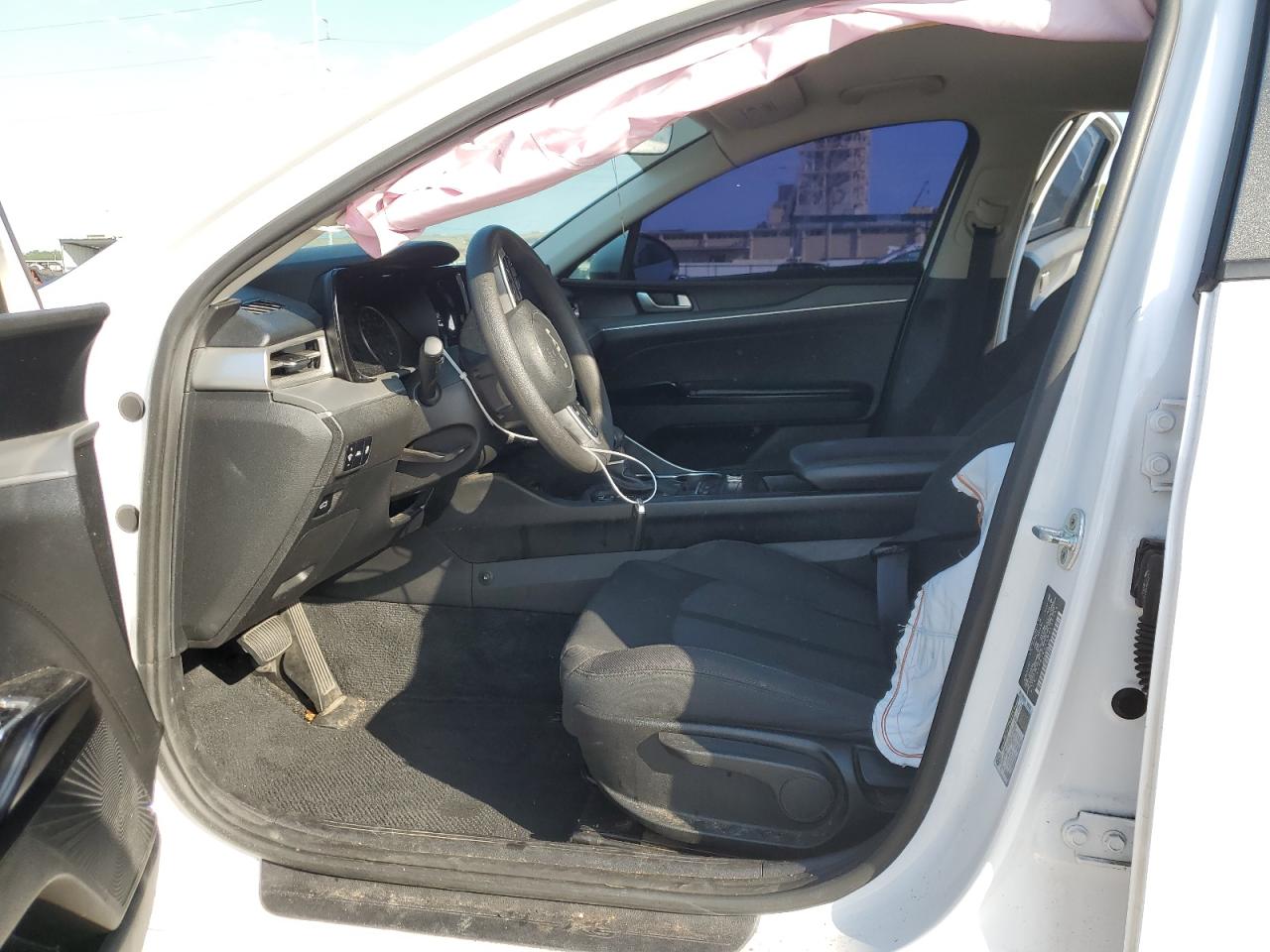 2022 KIA K5 LXS VIN:5XXG14J20NG107753