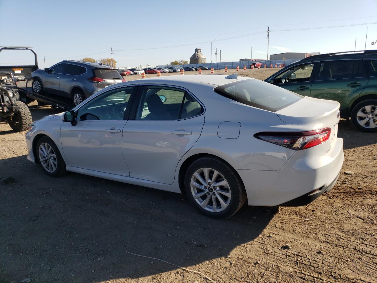 2022 TOYOTA CAMRY LE VIN:4T1R11AK3NU012245
