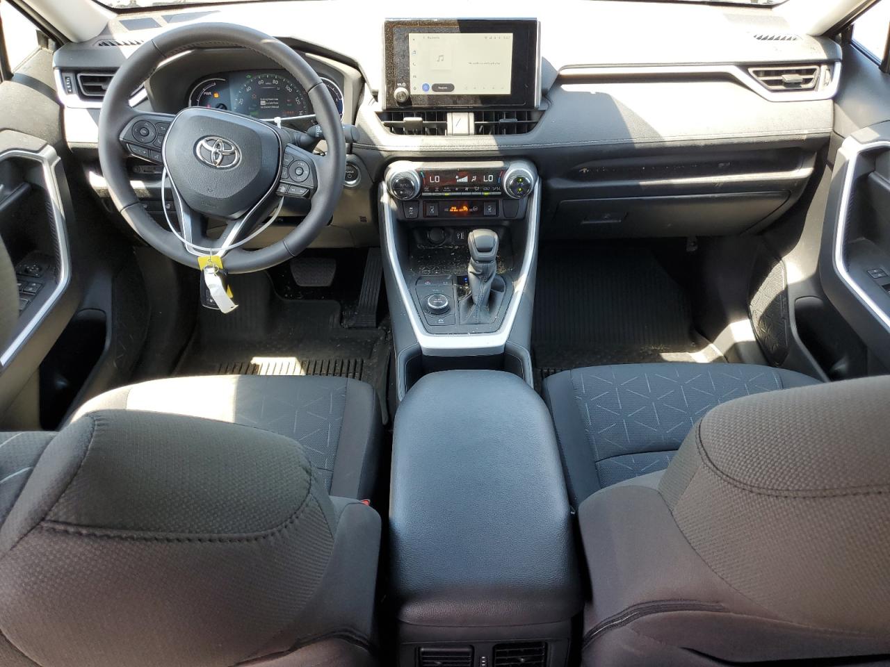 2024 TOYOTA RAV4 XLE VIN:2T3RWRFV6RW192529