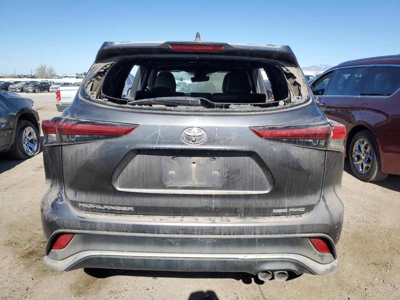 2022 TOYOTA HIGHLANDER XSE VIN:5TDJZRBH9NS164997
