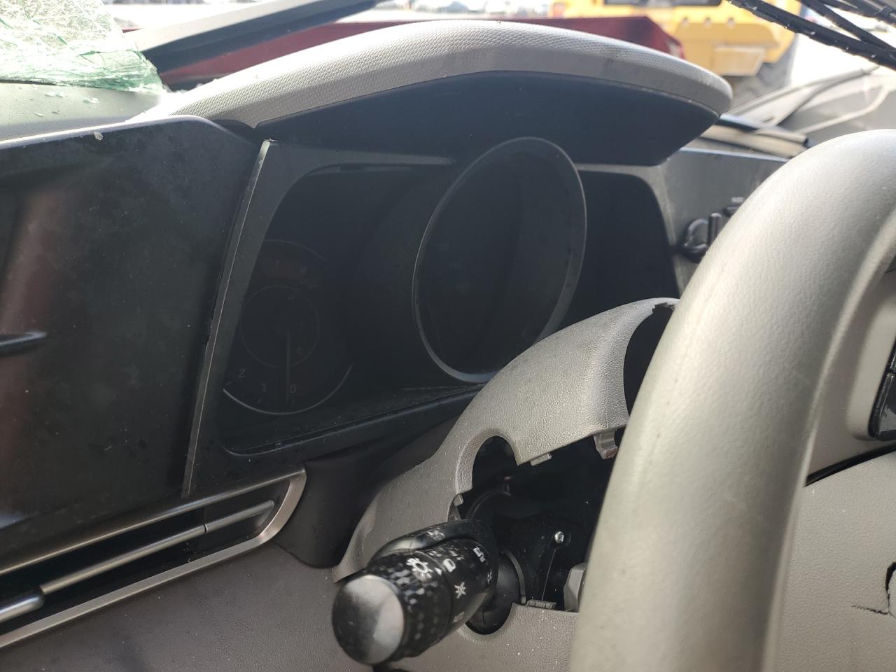 2022 HYUNDAI ELANTRA SEL VIN:KMHLM4AG2NU240943