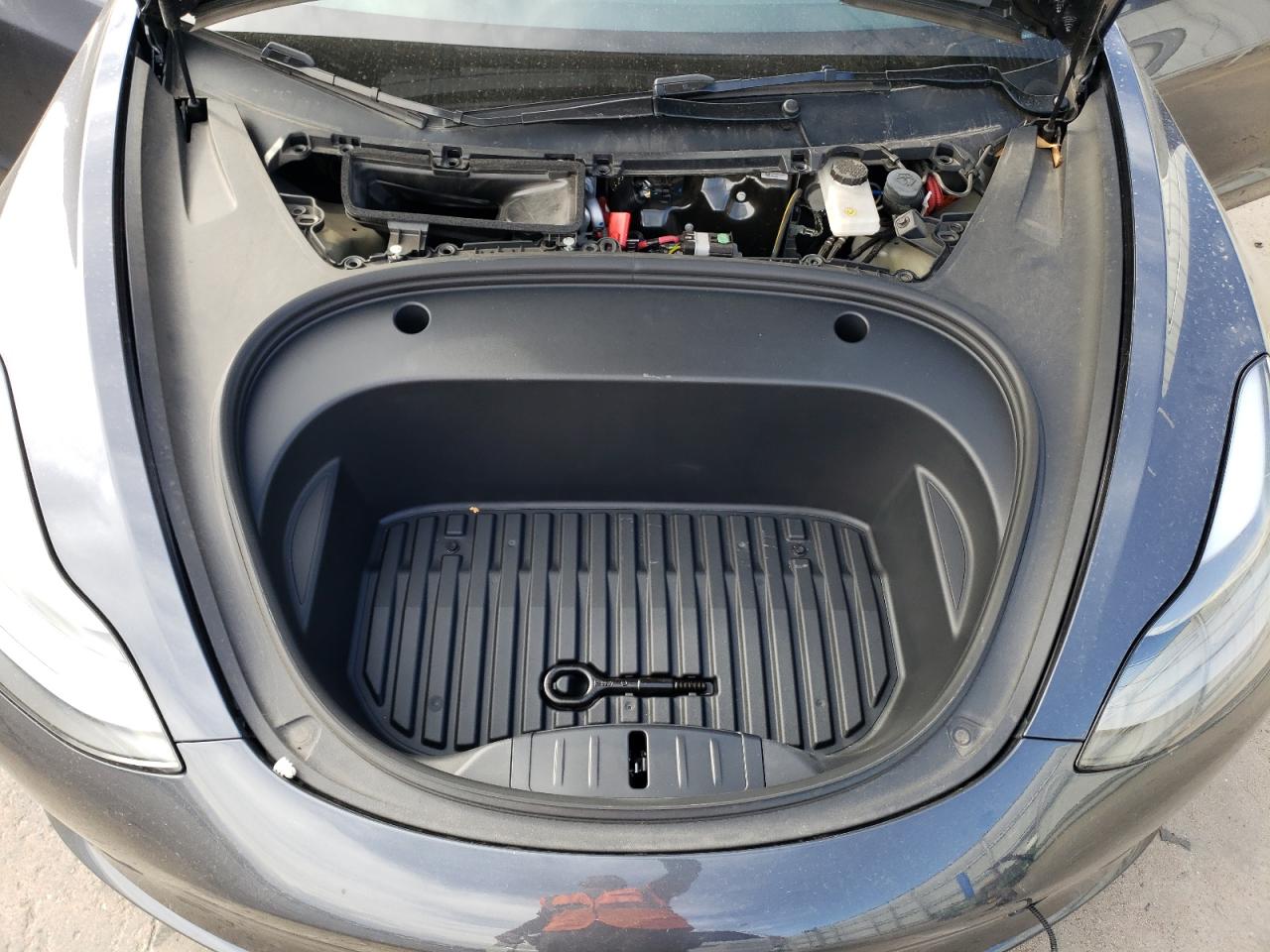 2023 TESLA MODEL 3  VIN:5YJ3E1EB5PF636231