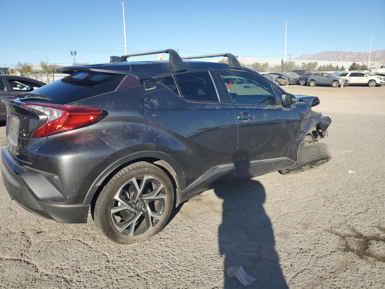 2022 TOYOTA C-HR XLE VIN:NMTKHMBX1NR146123