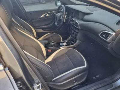 2017 Infiniti Q30 SJKCH53E5HA052494 VIN:SJKCH53E5HA052494