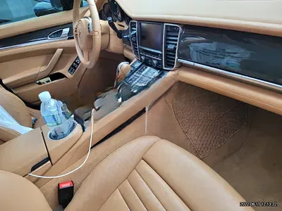 2014 Porsche Panamera NONE VIN: