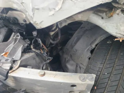 2015 Mercedes-Benz C 200 VIN: