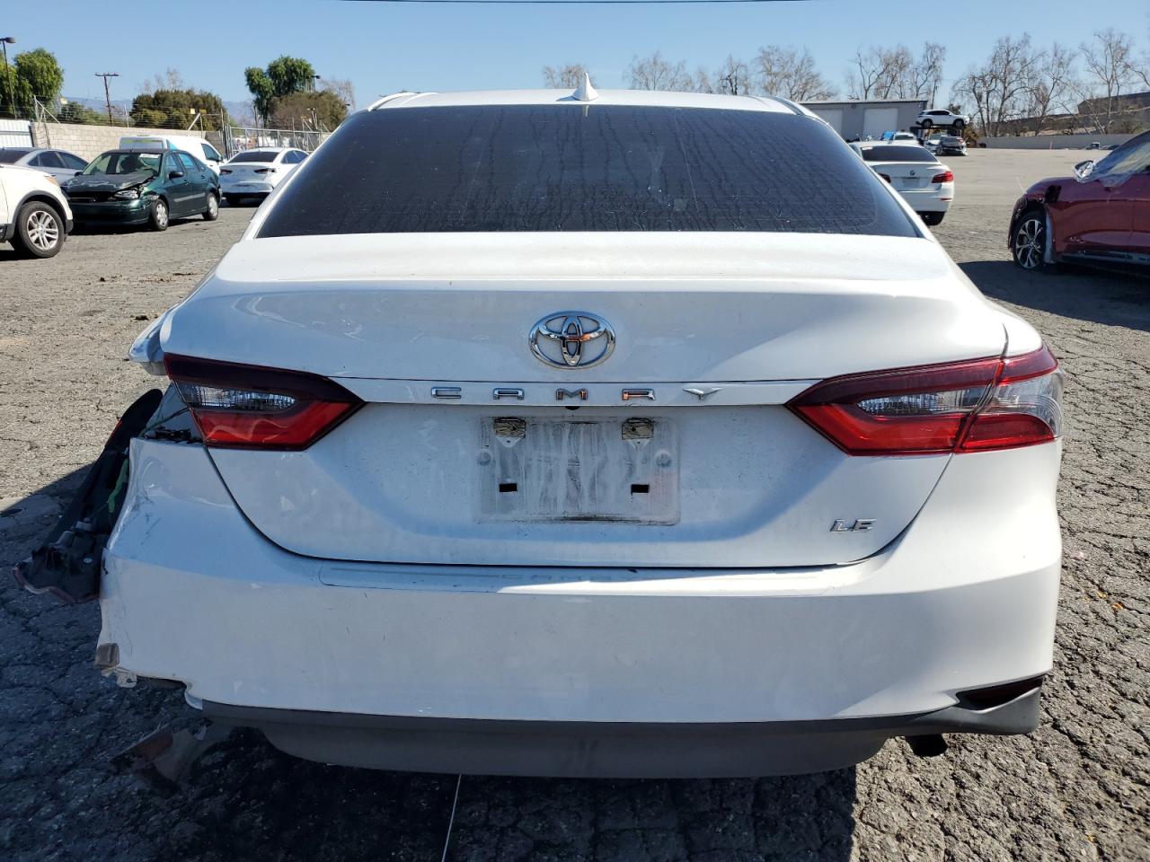 2022 TOYOTA CAMRY LE VIN:4T1C11AK8NU634037