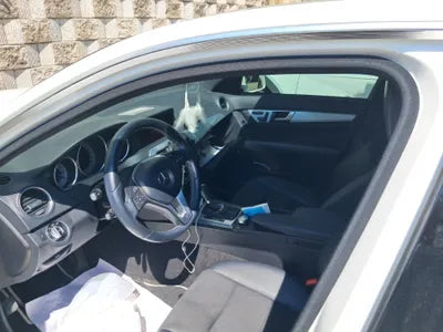 2014 Mercedes-Benz C 200 VIN: