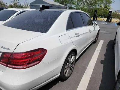 2014 Mercedes-Benz E 300 VIN: