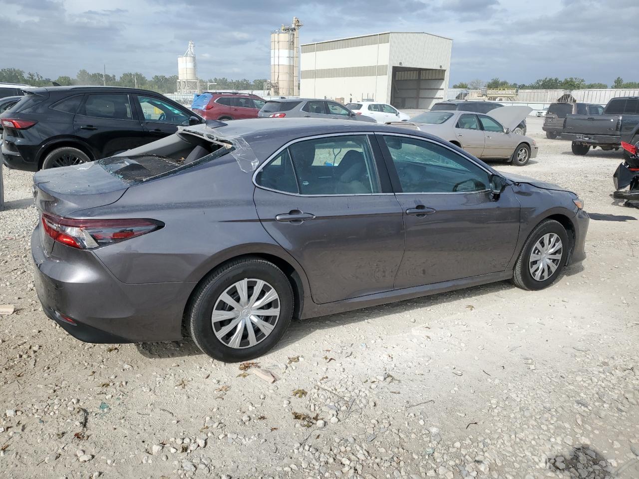 2024 TOYOTA CAMRY LE VIN:4T1H31AK2RU075655