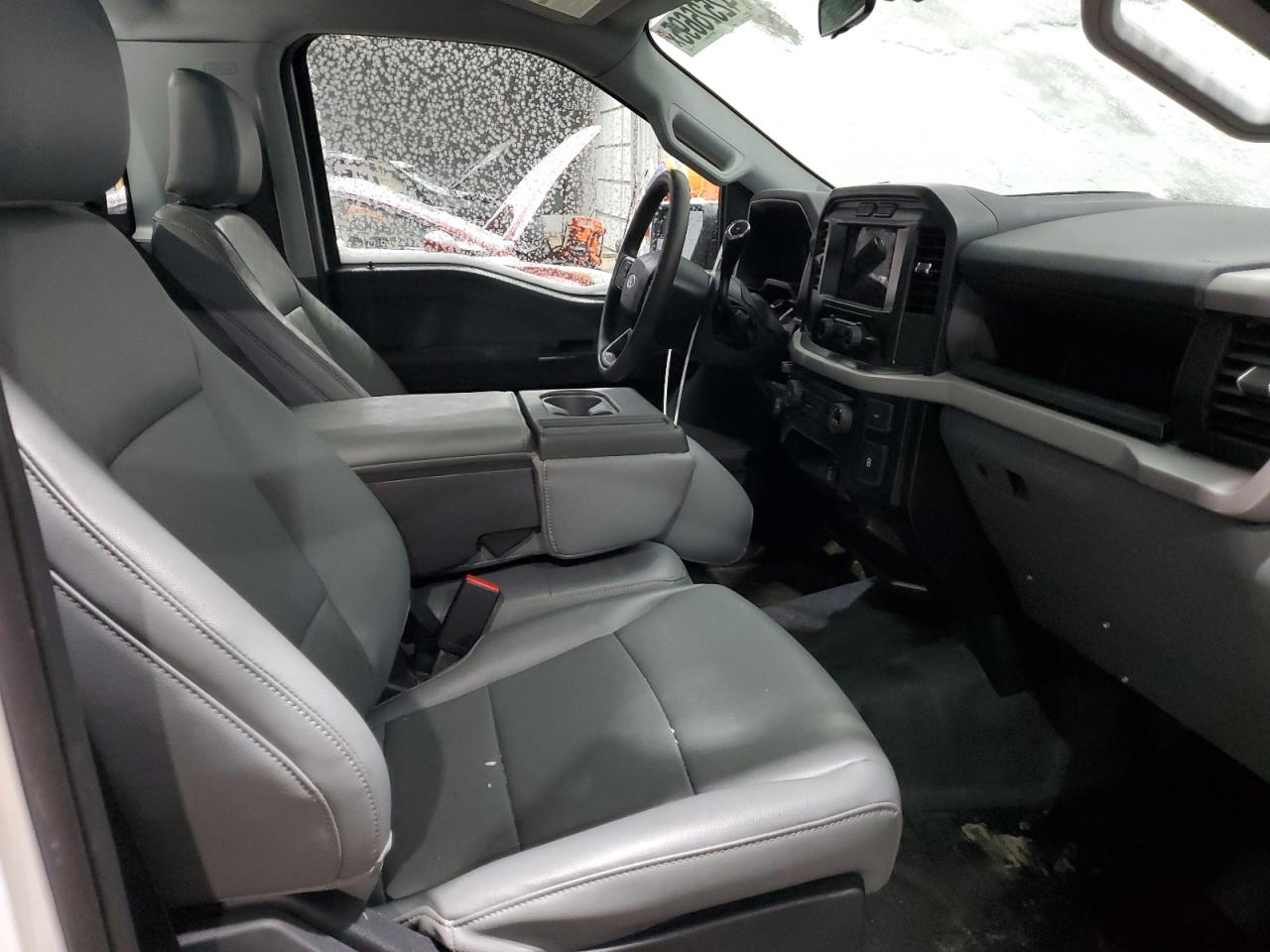 2022 FORD F150  VIN:1FTMF1CB0NKE68437