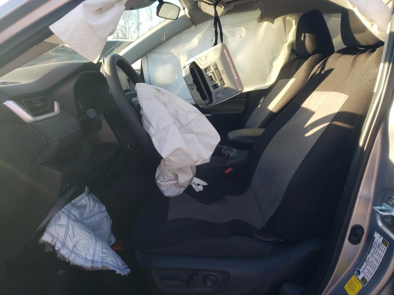 2023 TOYOTA RAV4 XLE VIN:2T3W1RFV5PC228789