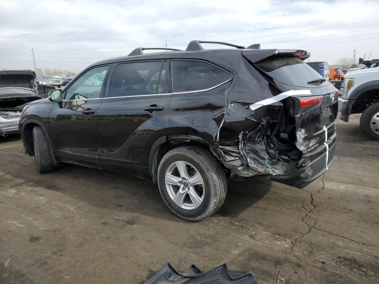 2022 TOYOTA HIGHLANDER L VIN:5TDCZRBH0NS225484