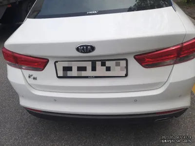 2016 Kia K5 KNAGU416BGA028697 VIN:KNAGU416BGA028697