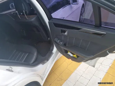 2014 Mercedes-Benz E 300 VIN: