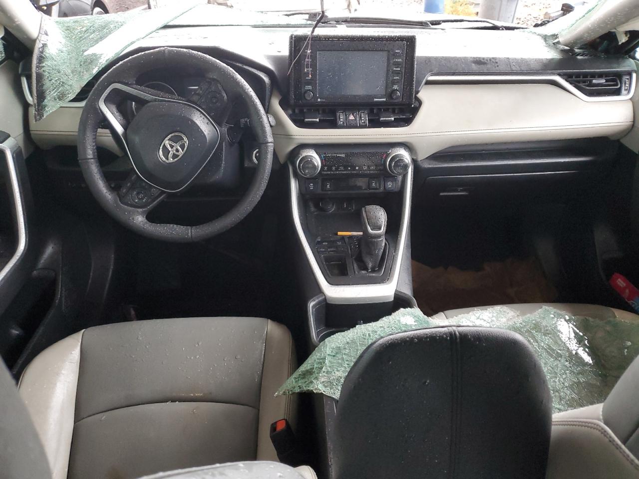 2022 TOYOTA RAV4 XLE PREMIUM VIN:2T3C1RFV5NC192232