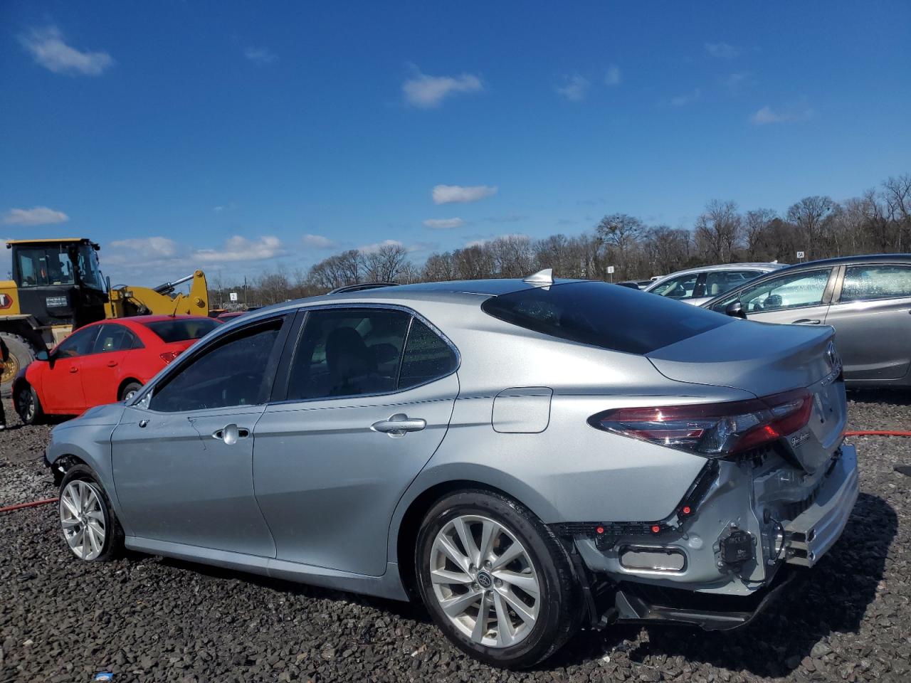 2024 TOYOTA CAMRY LE VIN:4T1R11AK4RU263703