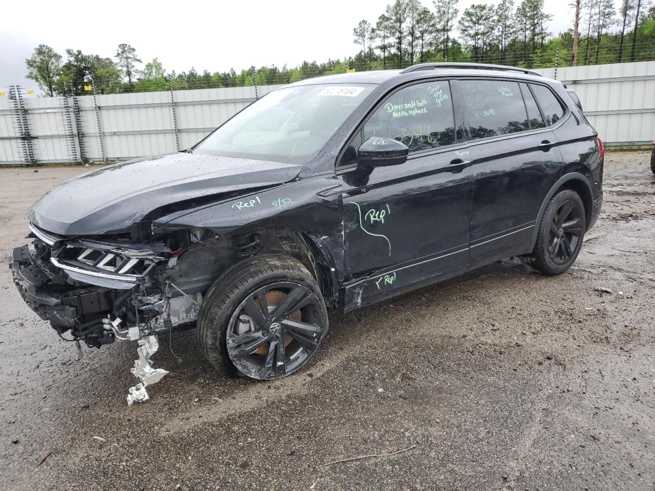 2023 VOLKSWAGEN TIGUAN SE R-LINE BLACK VIN:3VVCB7AX3PM030579