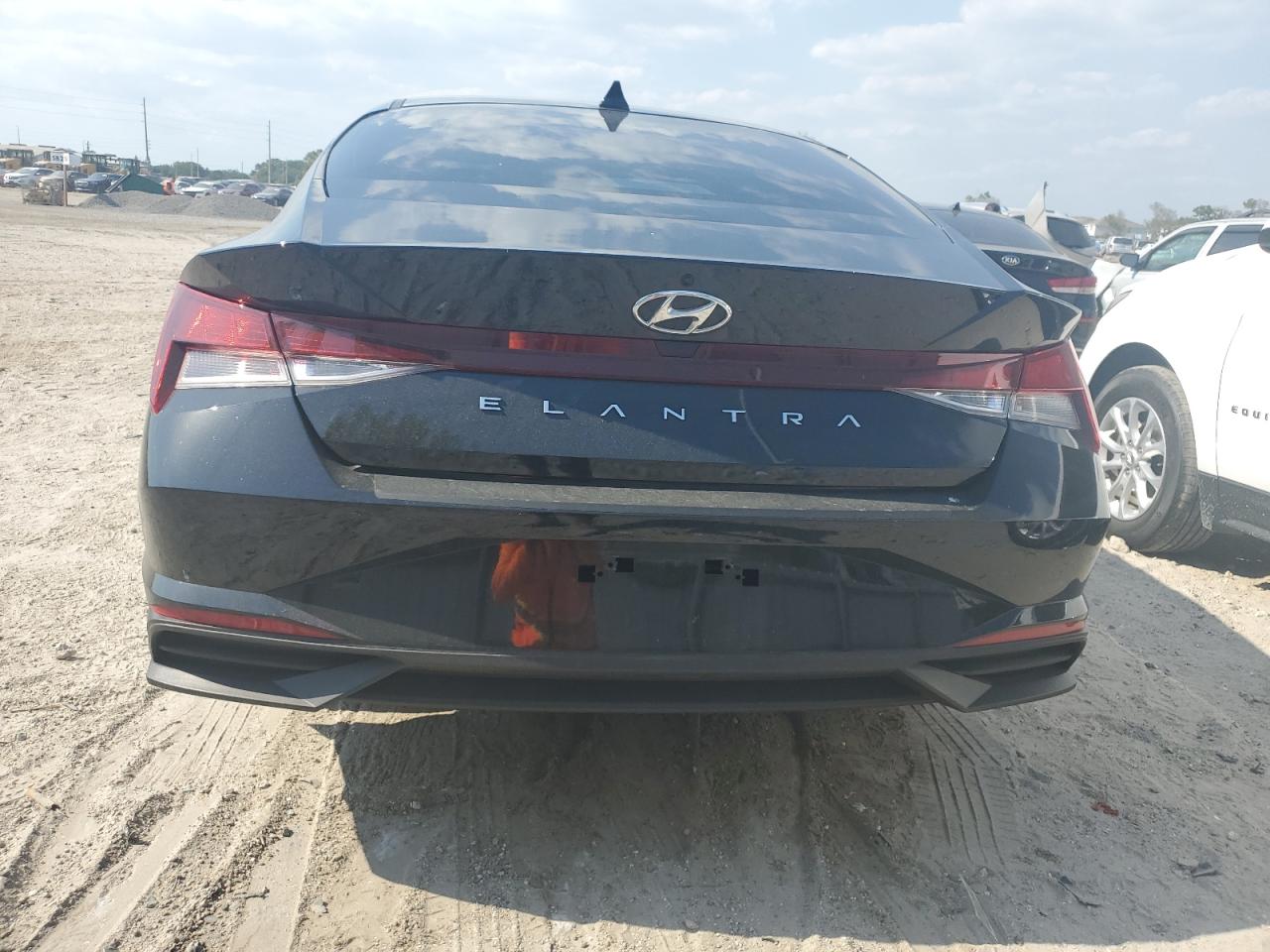 2023 HYUNDAI ELANTRA SE VIN:KMHLL4AG1PU547896