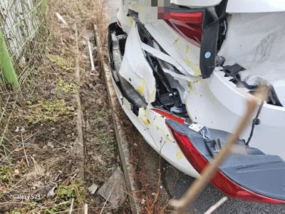 2018 BMW 320 613KMWBA8T3109JGB VIN:613KMWBA8T3109JGB