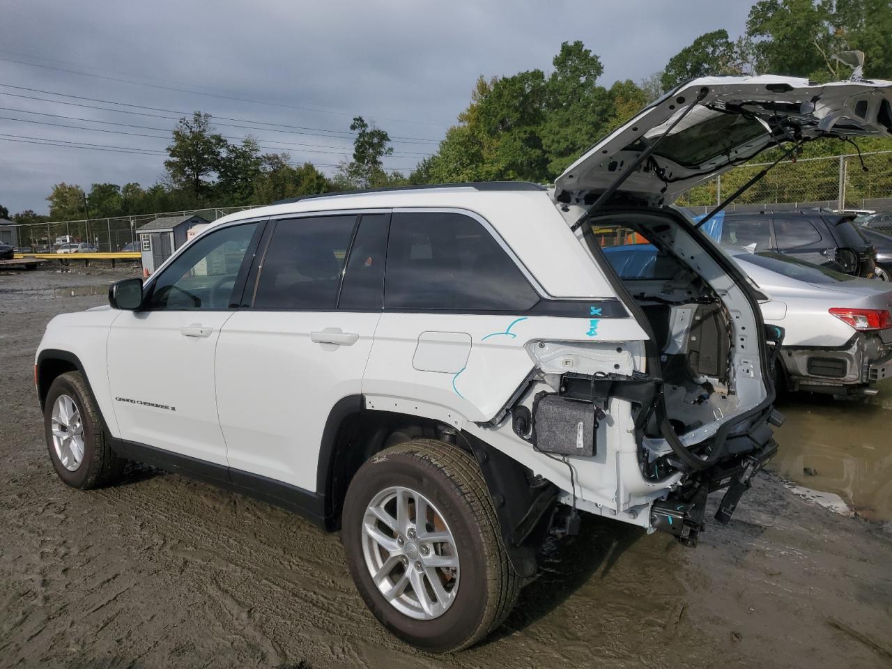 2023 JEEP GRAND CHEROKEE LAREDO VIN:1C4RJHAG2PC529084