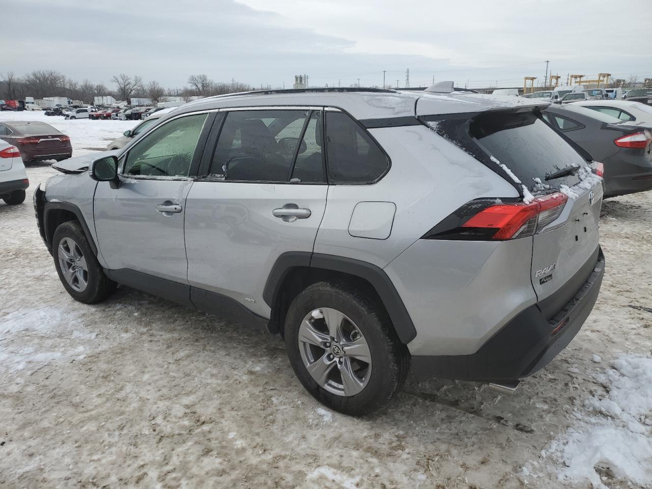 2023 TOYOTA RAV4 XLE VIN:JTMRWRFV9PJ057928