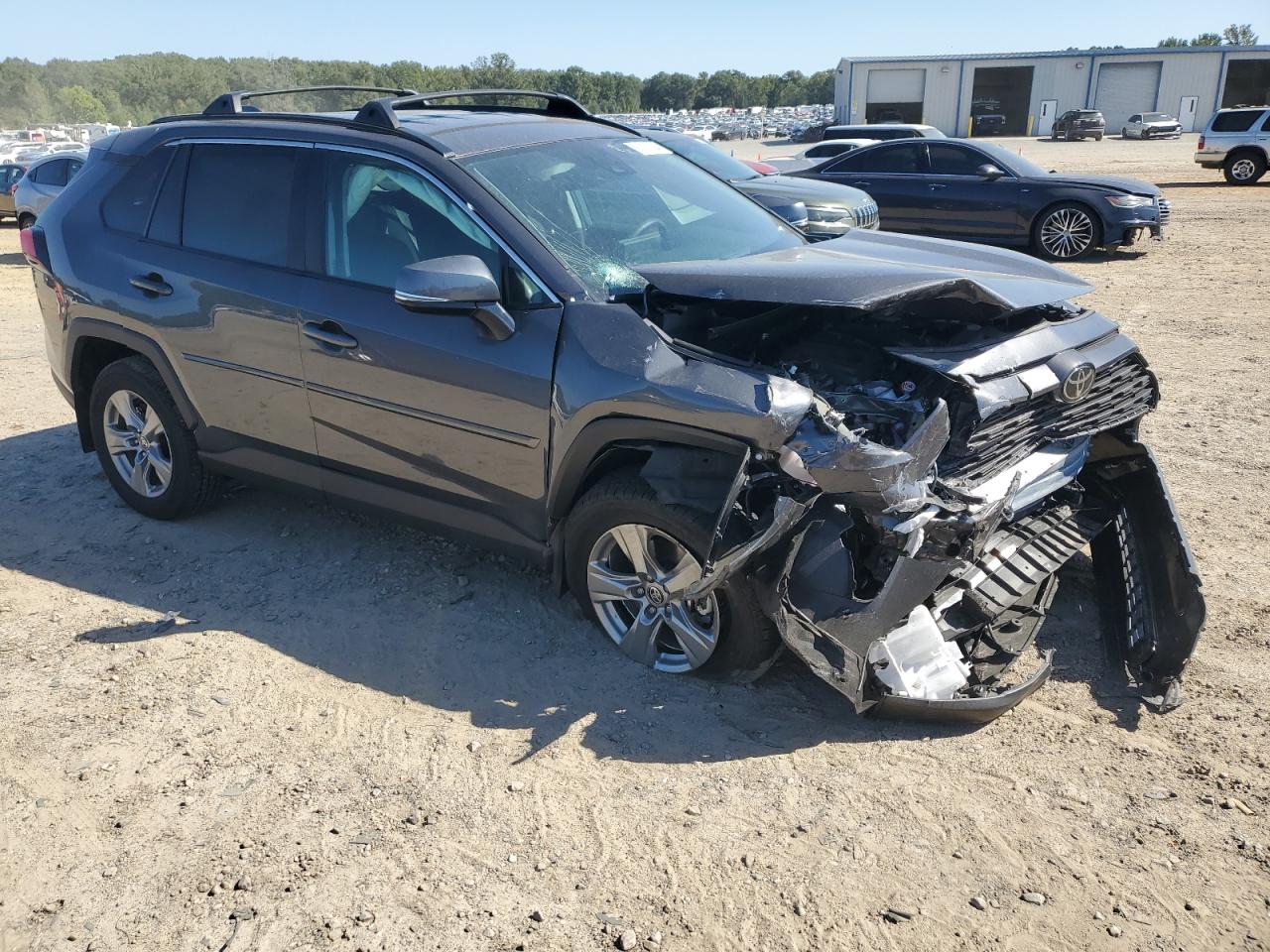 2024 TOYOTA RAV4 XLE VIN:2T3P1RFV7RW438106