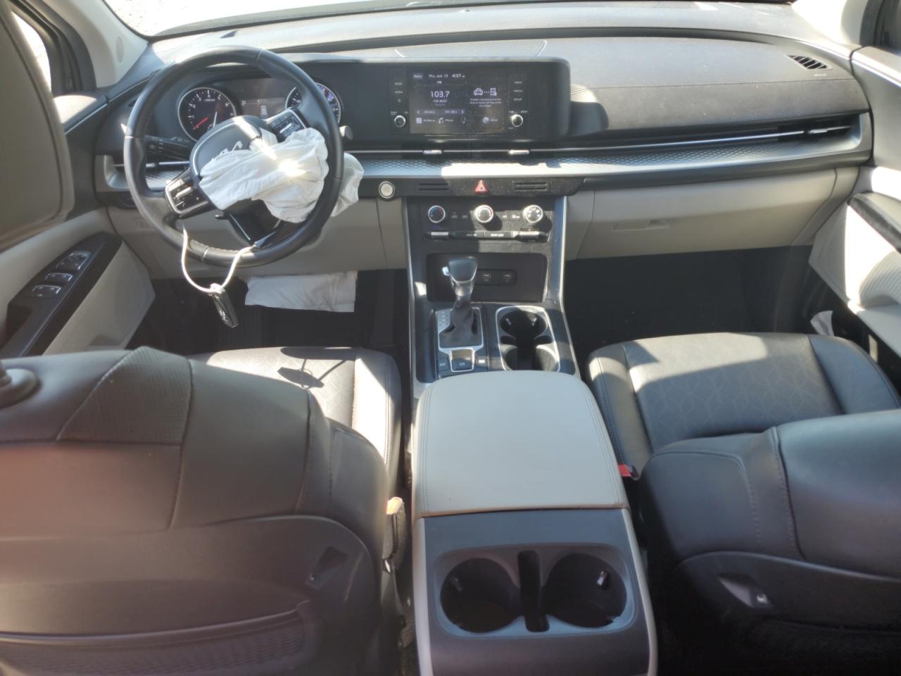 2022 KIA CARNIVAL LX VIN:KNDNB4H32N6158768